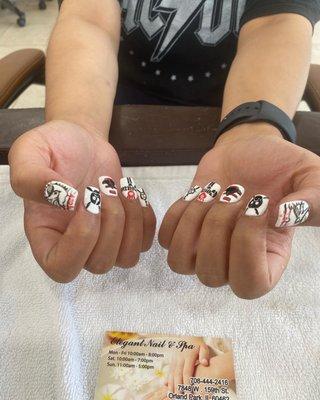 Johnny Depp inspired nails.