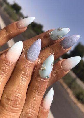 Ombré nails