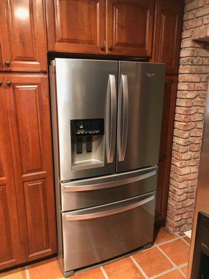 We used the provided replacement allowance to upgrade our 14 year old fridge to this awesome Whirlpool unit that ARW ordered from Lowes.