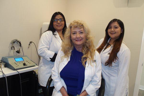 Audiologist Patti  with Lorena and Lupe