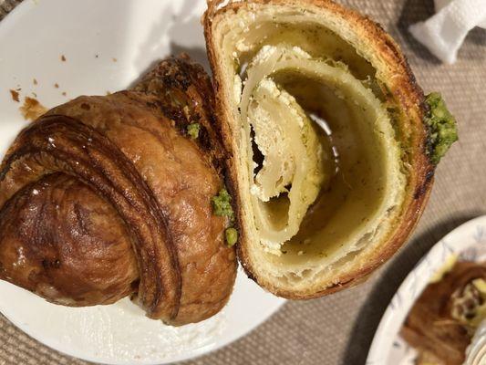 Pesto goat cheese croissant