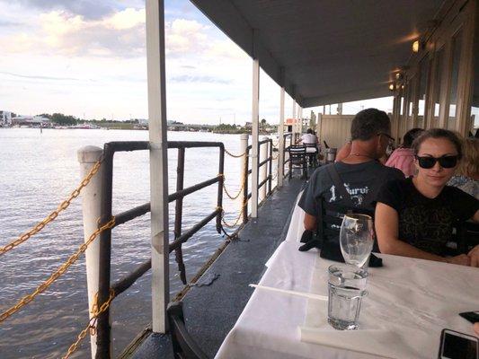 Dinner dockside in Tarpon Springs.  So nice!