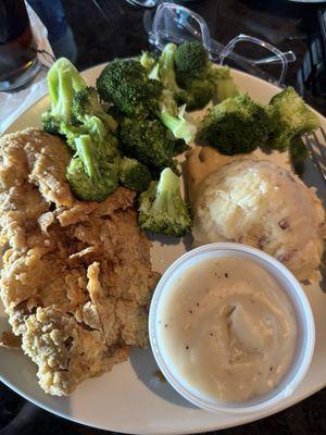 County Fried Steak with Mashed Potatoes