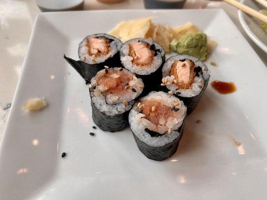 Spicy Tuna Roll & Fried *Salmon Hand Roll