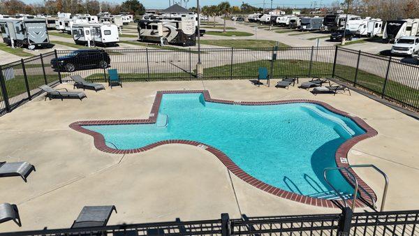 Texas-Shaped Pool