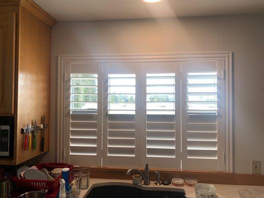 Liberty Glass Blinds & Shades Inc