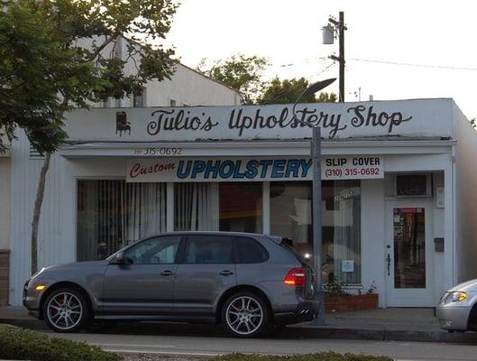 Julio's Upholstery Shop