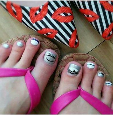 Nail Art on toes