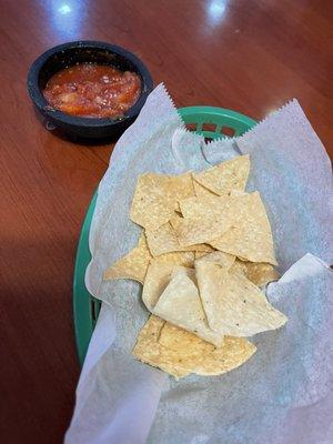 Free chips and salsa