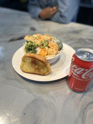 Bow tie bowl with shrimp and garlic bread!!