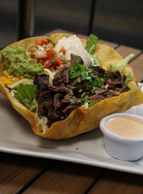 Steak taco salad