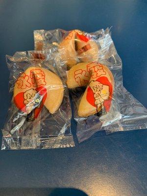 Fortune Cookies. (3 quantity).