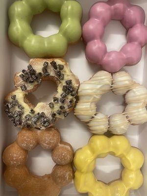 These are the magical donuts that are absolutely delicious. These are a must try!