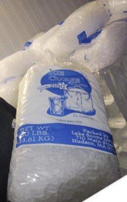 30 lb bag of ice cubes