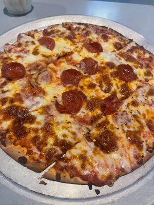 Thin crust pepperoni pizza