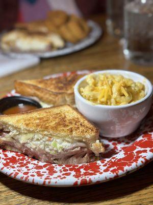 Pulled pork grilled cheese