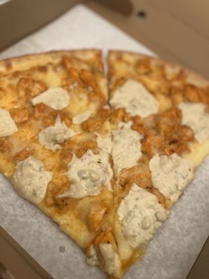 Buffalo chicken slices