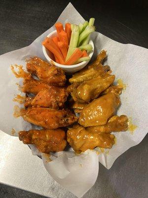 The best buffalo wings in Ashland!