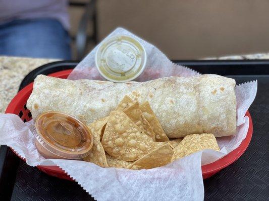 California Burrito, comes with chips