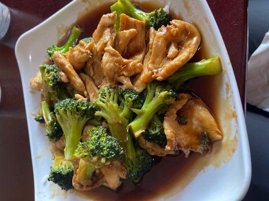 46 Chicken with Broccoli  and White Rice