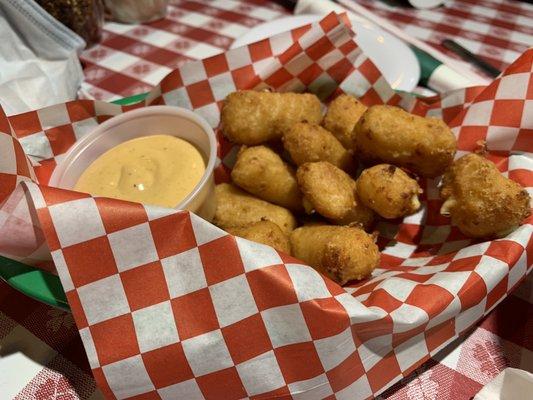 Gouda Mac and Cheese bites