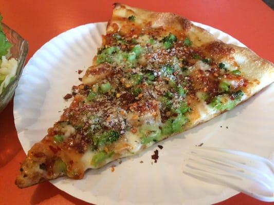 Specialty slice - chicken, broccoli, and general tso's sauce