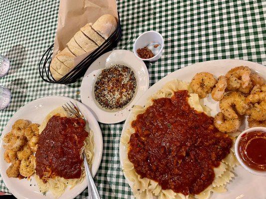 5 for $15 Endless Shrimp, Pasta & Salad.