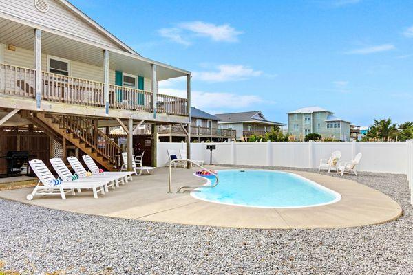 Vacation rental with pool in Emerald Isle, NC.