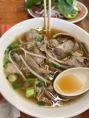 15. Pho Tai, Chin, Gan