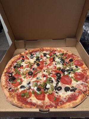 14" Veggie Pizza minus mushrooms add pepperoni