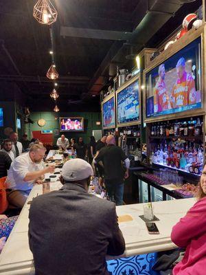 Fun bar and plenty of TVs