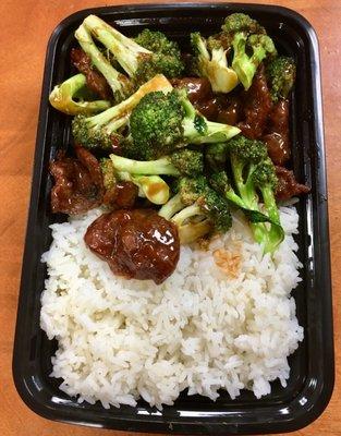 Beef and Broccoli  with white rice