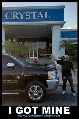 Congratulations to Milton Matos on the purchase of his 2013 Chevrolet 1500 4x4!