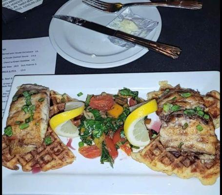 Redfish and seafood waffle