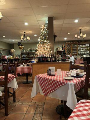 Alberto's dinning room. It's a shame you can't smell the wood burning oven.