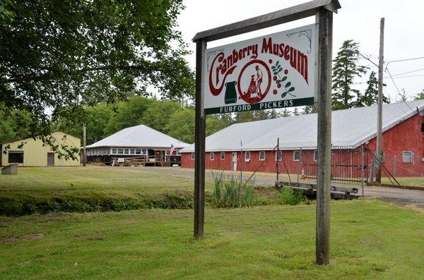 Cranberry Museum and The Cranzberry Gift Shop