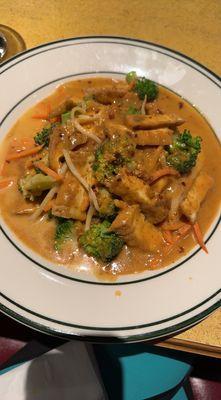 Peanut curry with tofu