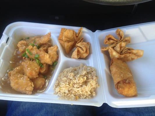 Cashew chicken combo with two wontons and an egg roll. A half order (2) of crab rangoons.