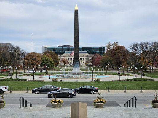 Obelisk Square, as viewed from the steps of the Indiana War Memorial during the Indianapolis Monumental Marathon.