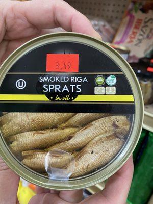 Smoke sardine with transparency cover