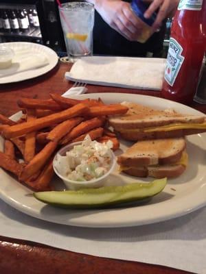 Grill cheese with sweet potato fries