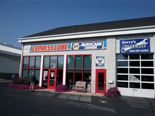 Gerry's Auto Care          5700 Dixie Hwy Waterford, MI      at Andersonville Rd)