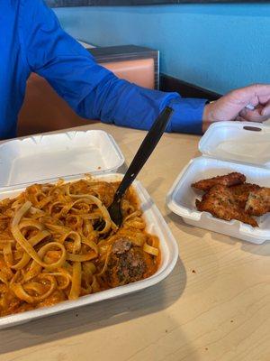 Fettuccine with spicy meat sauce and Alfredo sauce with meatballs. Side of chicken parmigiana bites!