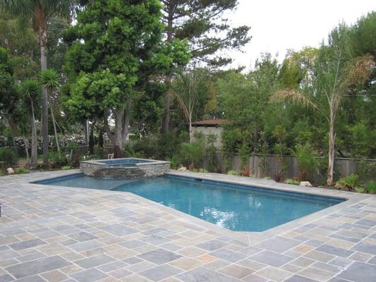 Bluestone Pool Patio/Deck & Jacuzzi w Ledgerstone