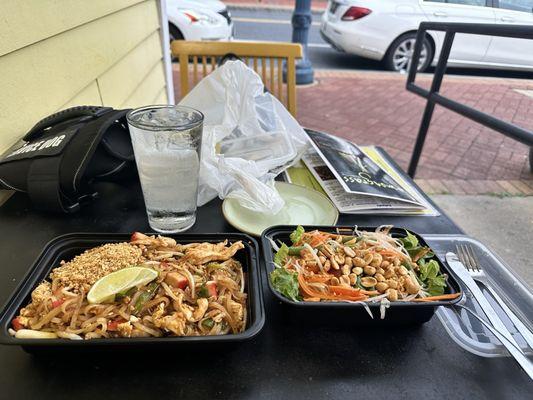 Pad Thai, Papaya Salad