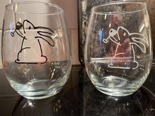 Screen printed and etched Wine Bunnies wine glasses from Glass With A Twist