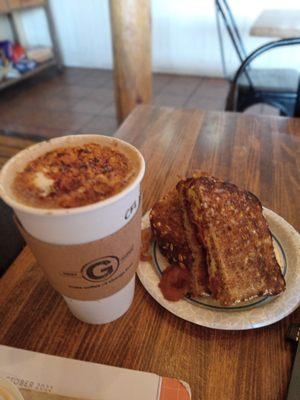 S'MORES latte & apple, bacon, gouda, egg sandwich