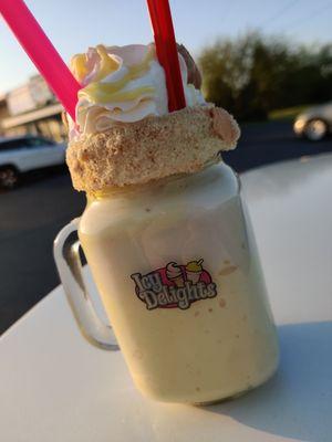 Banana Cream Mega Shake