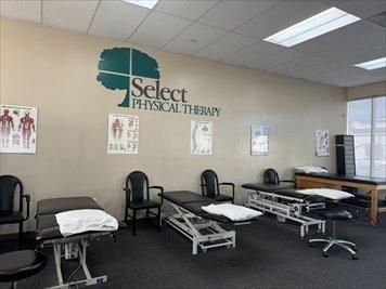 Select Physical Therapy - San Fernando