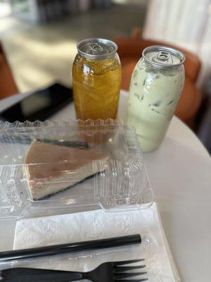 Horchata cheesecake & iced green tea and matcha latte